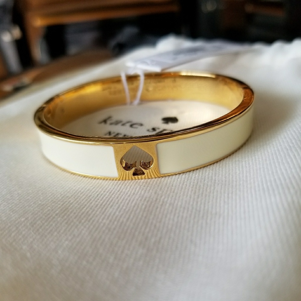 😗SALE 💋Kate Spade hinge bangle